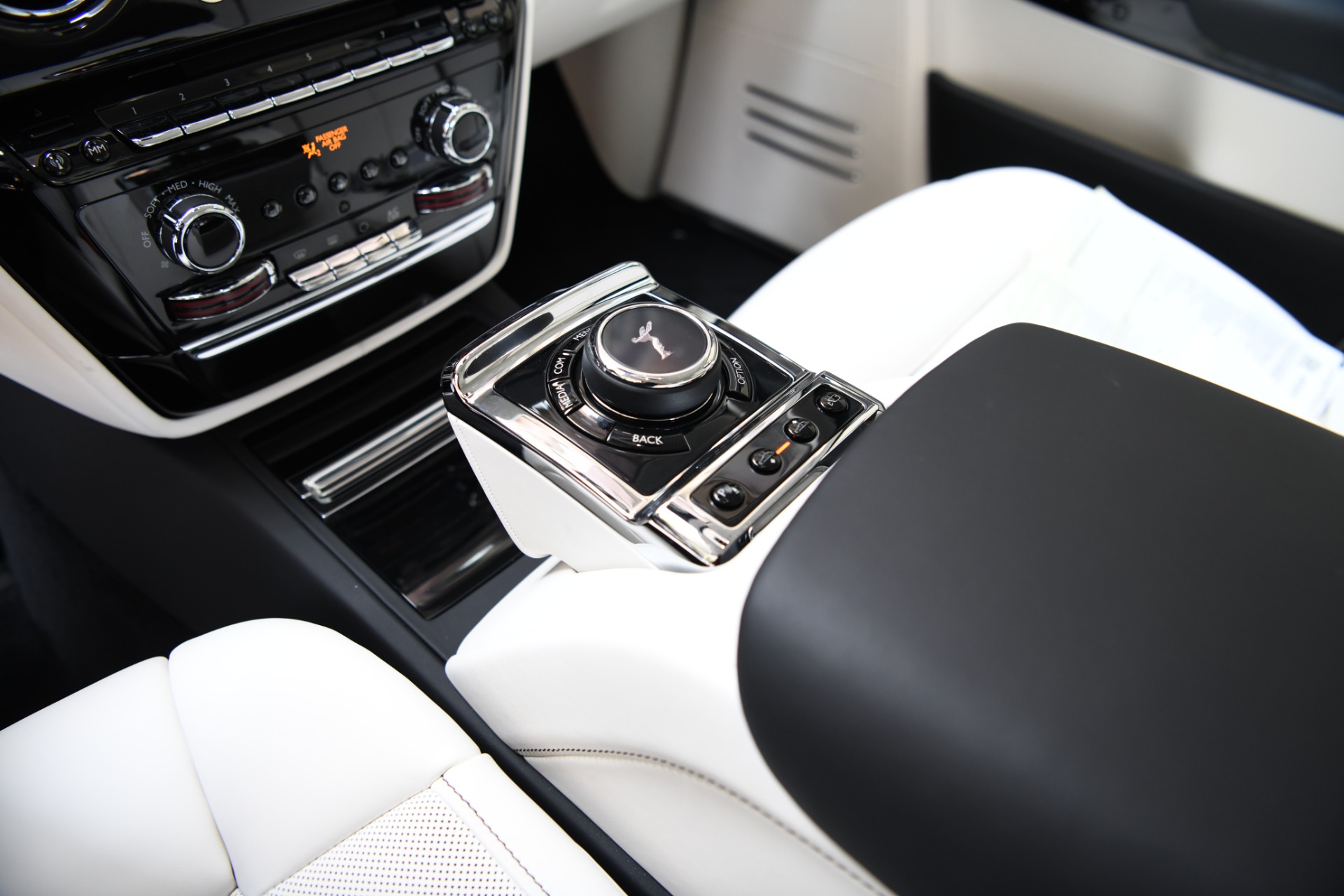 New 2023 Rolls-Royce Phantom For Sale (Sold) | Lamborghini Gold 