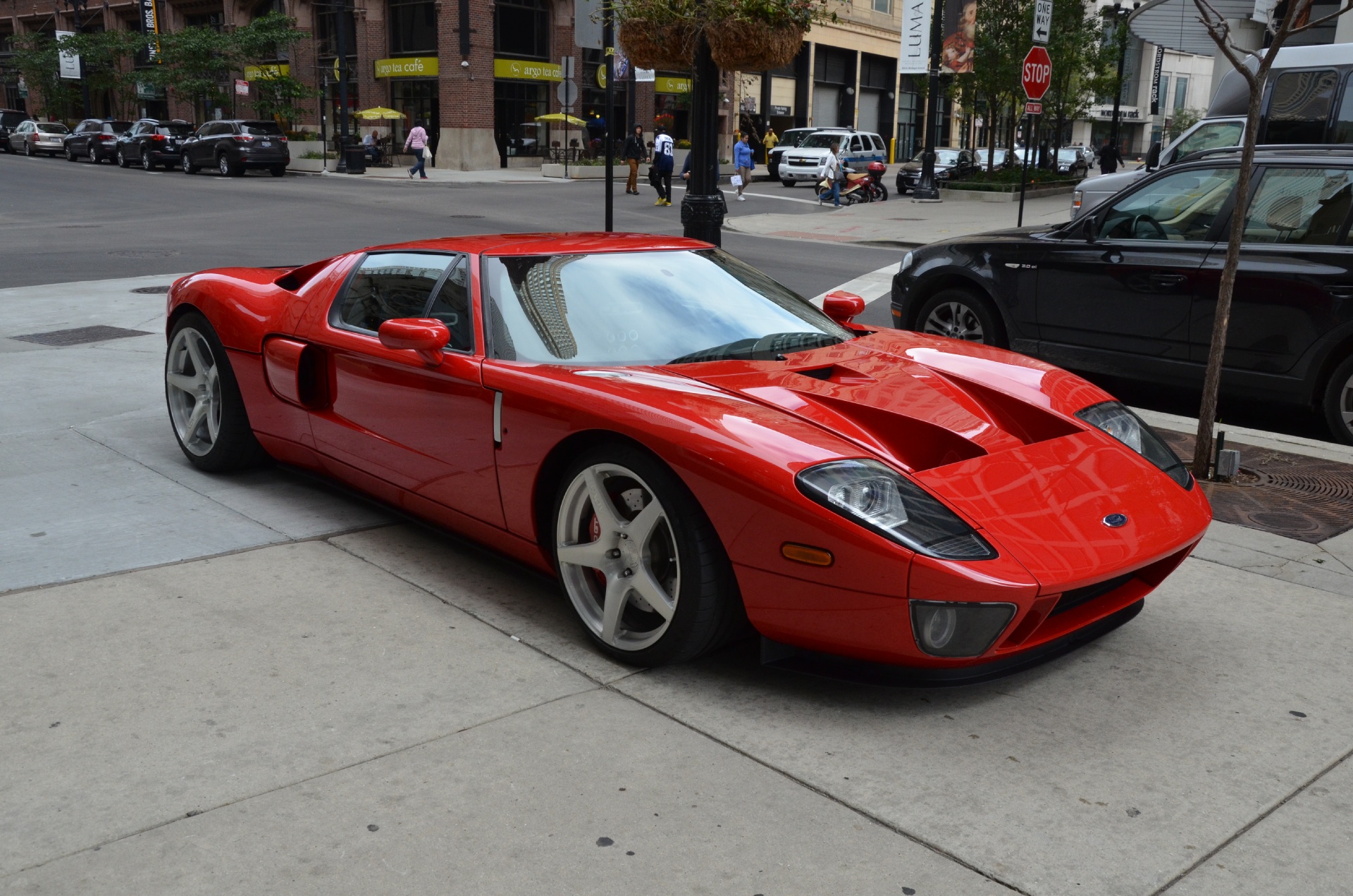 Ford Ford GT (No Stripe) '05, Gran Turismo 5