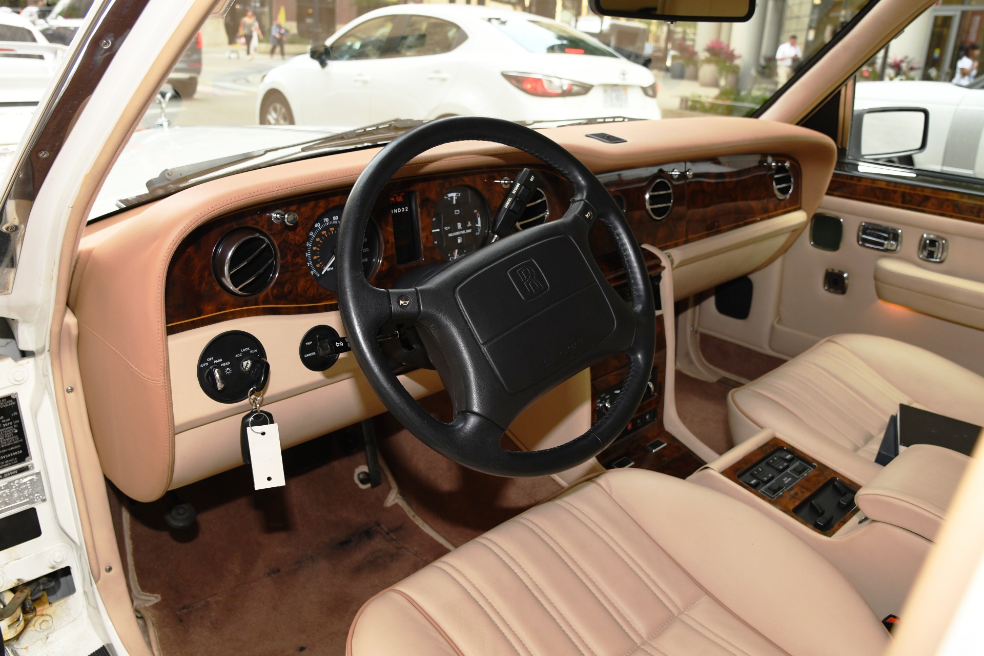 1997 Rolls-Royce Silver Dawn