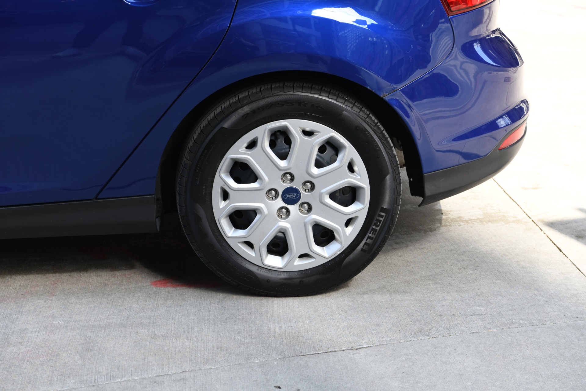 2012 ford deals focus se hubcap